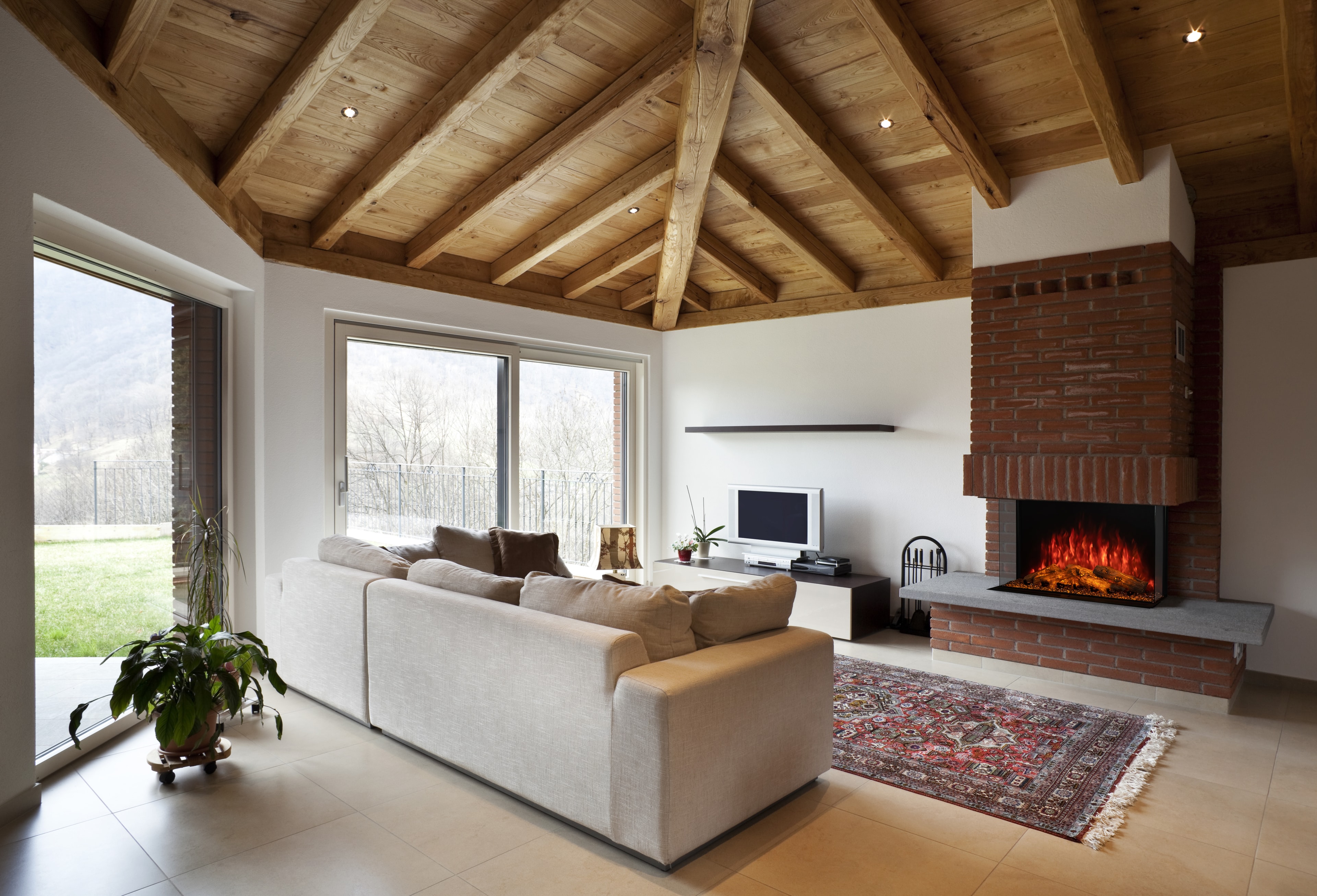 Modern Flames Sedona 42 wide lifestyle room shot