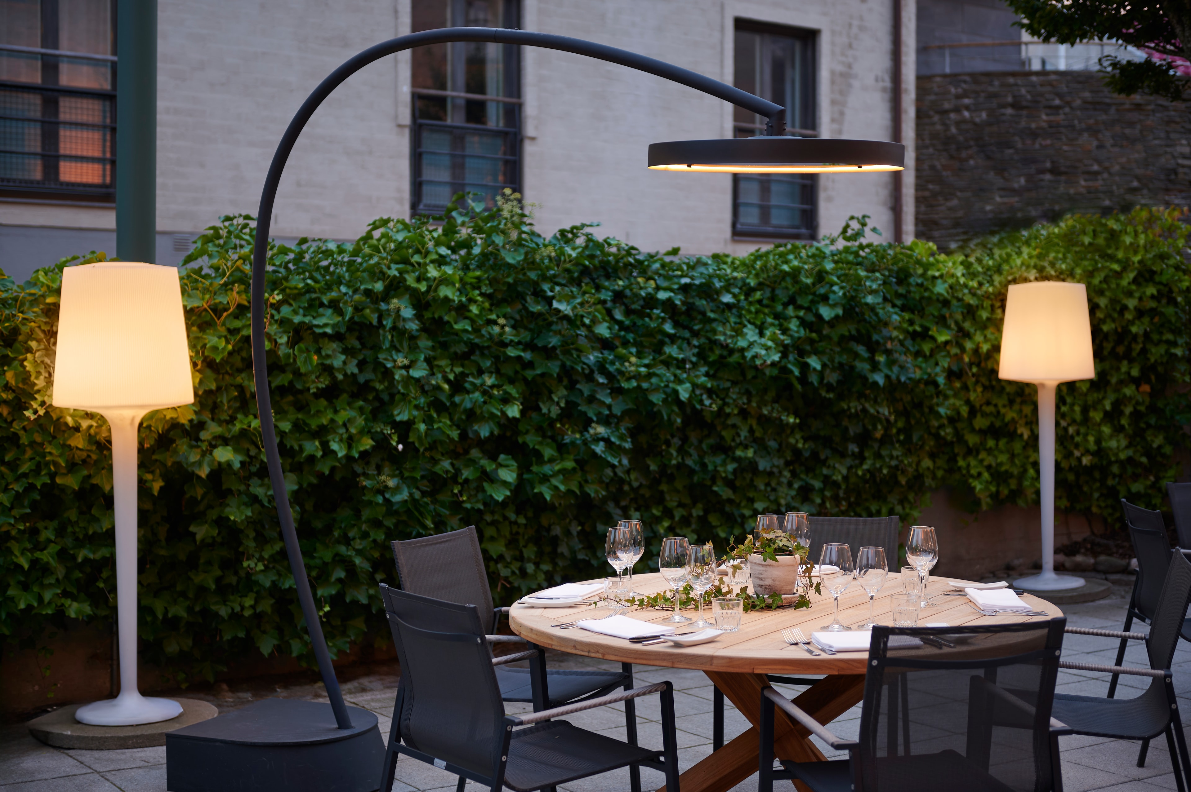 Hotel Skansen outdoor lounge